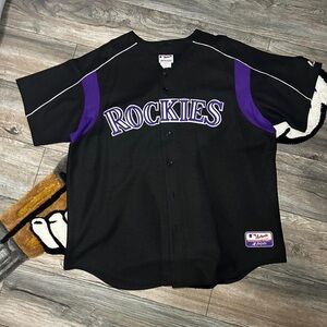 Majestic Athletic Men's Black Top
